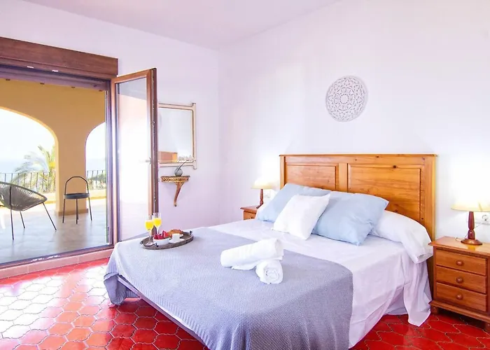 Bassetes. Piscina Privada Frente Al Mar * Calpe