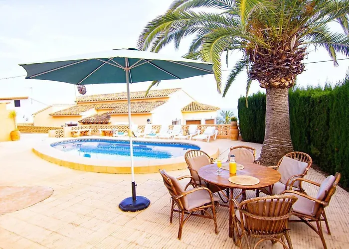 Bassetes Piscina Privada Frente Al Mar Calpe